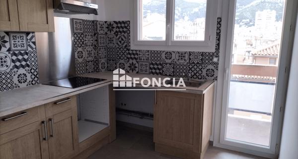 Location Appartement 2 pièces 43.31 m² - Toulon 83000