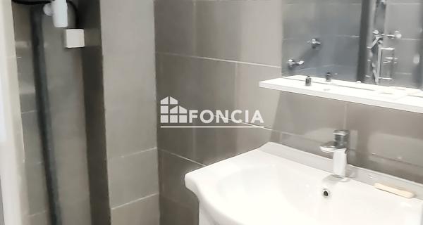 Location Appartement 2 pièces 43.31 m² - Toulon 83000