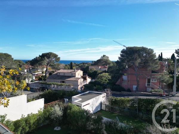 Appartement F4 à vendre  4 pièces - 91,30 m2 ST RAPHAEL - 83