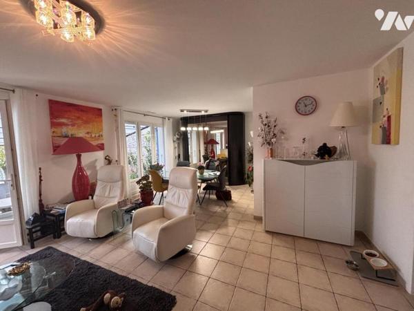 Villa lumineuse de 115 m² avec piscine - Bize‑Minervois