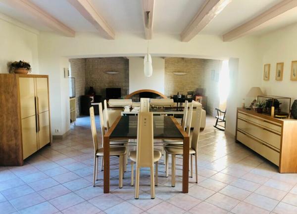 Maison à vendre    5 pièces •  Aigrefeuille-d'Aunis