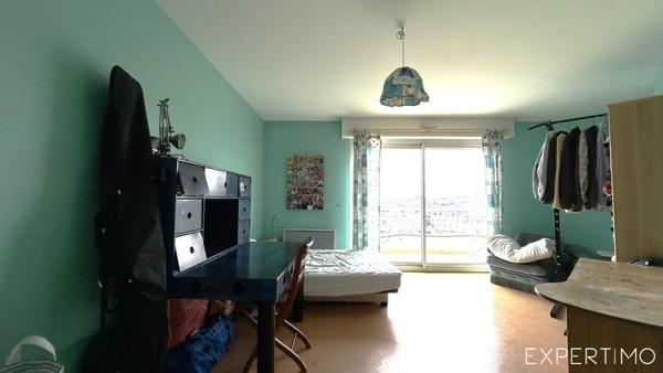 Rennes (35000) A VENDRE À RENNES: Superbe T8 au dernier étage!