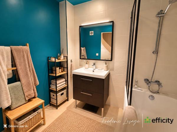 Maison
         4 pièces
        - 107 m² Exclusivité 235 000 €*