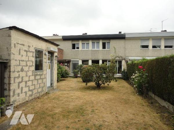 A VENDRE sur HAUBOURDIN dans le NORD (59)- MAISON de lotissement à rafraichir- construite sur u...