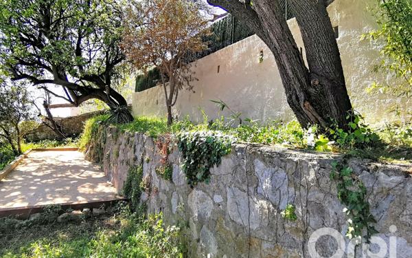 Appartement à vendre    3 pièces • 80,50 m2 Toulon