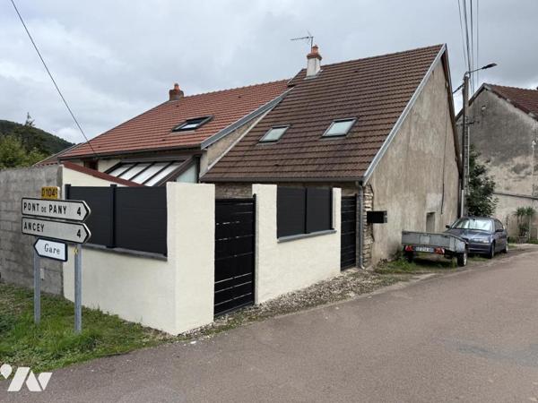 MALAIN - Maison ancienne T3