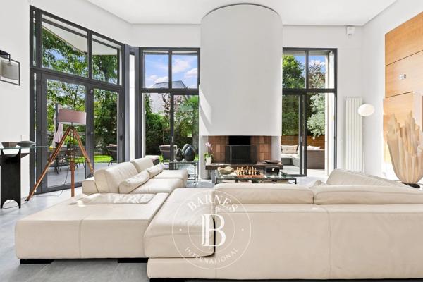 Saint-Maur-des-Fossés, Maison 6 Chambres -  320 m² à vendre