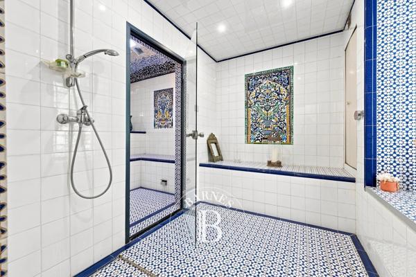 Saint-Maur-des-Fossés, Maison 6 Chambres -  320 m² à vendre
