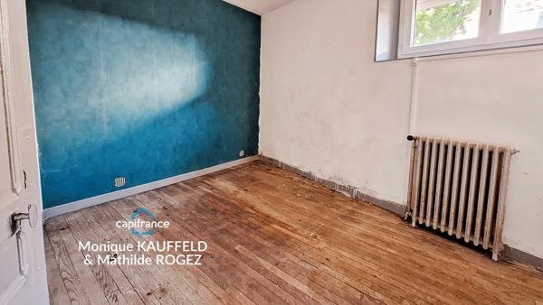 Immeuble 2 appartements (T3/T5) à Olliergues