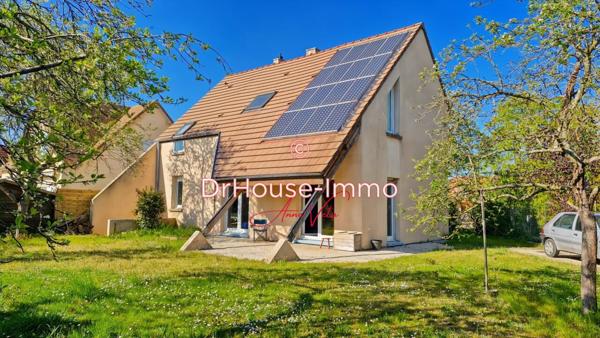 Maison à vendre 6 pièces de 137 m²