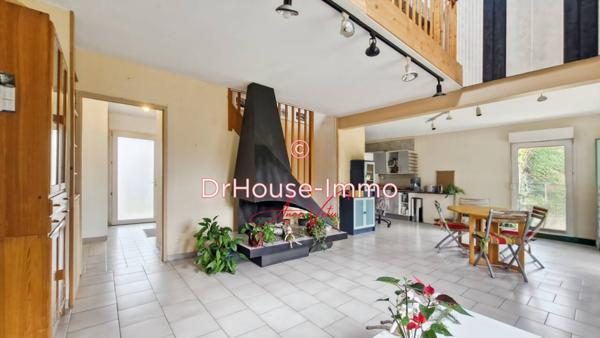 Maison à vendre 6 pièces de 137 m²