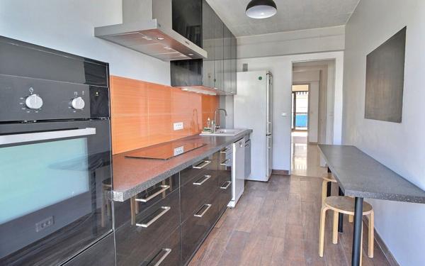 Appartement à louer    4 pièces • 92,25 m2 Marseille 5