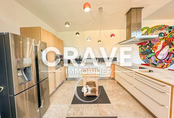 Lugos (33830) VILLA D'EXCEPTION 400 M² - PISCINE NATURELLE - GARAGE XXL