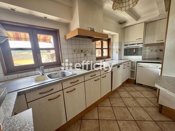 Maison
         13 pièces
        - 408 m² 299 000 € *