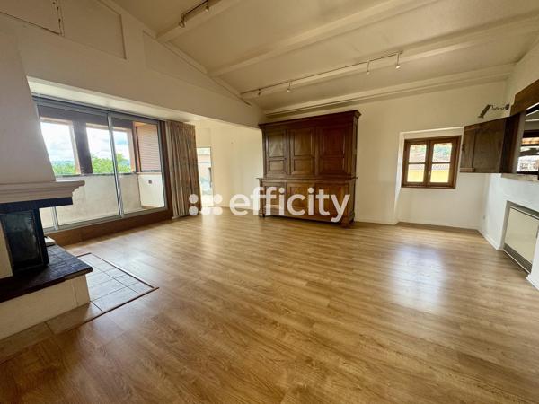 Maison
         13 pièces
        - 408 m² 299 000 € *
