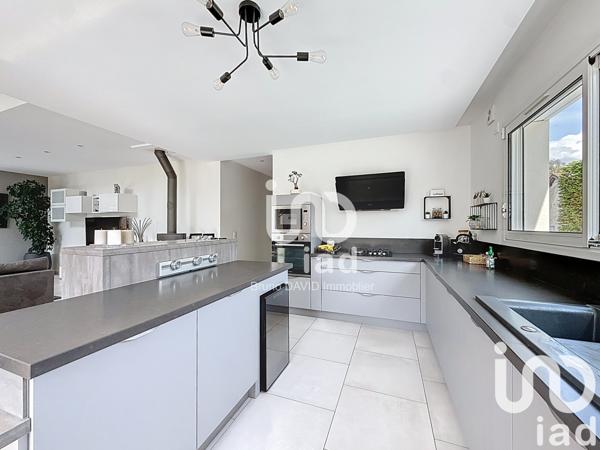 Maison à vendre 6 pièces 169 m² Brie-Comte-Robert