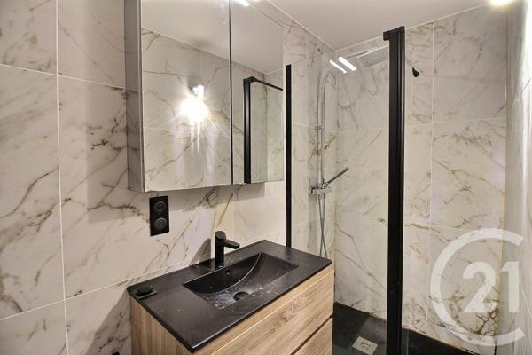 Maison à vendre  5 pièces - 141,31 m2 CHATEAUNEUF GRASSE - 06