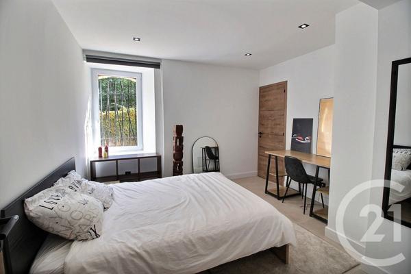 Maison à vendre  5 pièces - 141,31 m2 CHATEAUNEUF GRASSE - 06