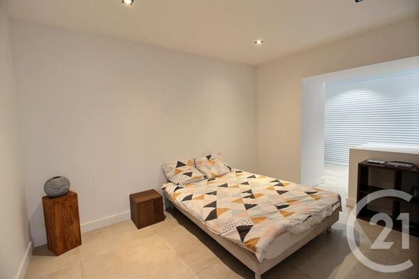 Maison à vendre  5 pièces - 141,31 m2 CHATEAUNEUF GRASSE - 06