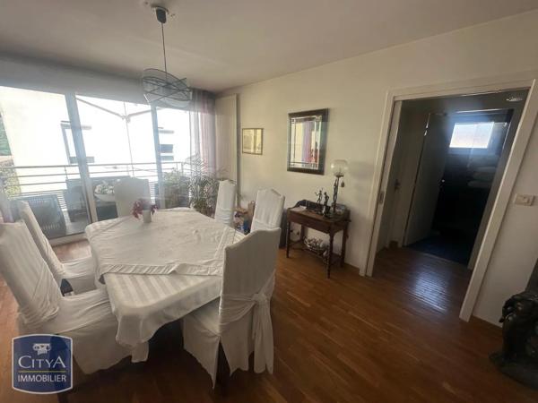 Appartement à louer 3 pièces 85.03m²