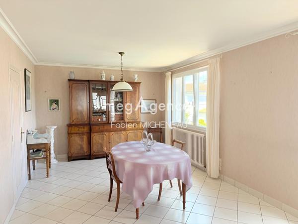 Maison à CHOLET, 49300 - 4 pièces 91m²