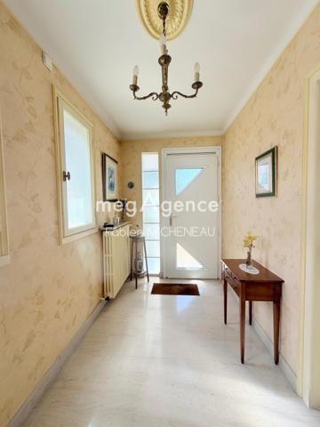 Maison à CHOLET, 49300 - 4 pièces 91m²