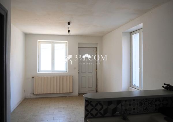 Maison de village 12 pièce(s) 9 chambre(s) 230 m²