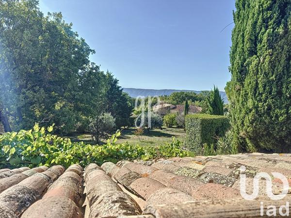 Maison traditionnelle 6 pièces de 294 m² à Gordes (84220)