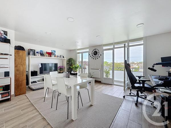 Appartement T4 à vendre  4 pièces - 70,34 m 2   BORDEAUX  - 33