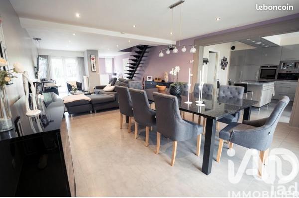 Maison à vendre 7 pièces 180 m² Villeneuve-d'Ascq