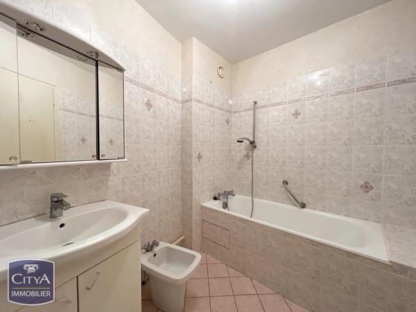 Appartement à vendre 3 pièces 83.59m² Blois (41000)