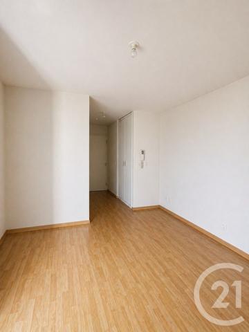 Appartement F1 à vendre  1 pièce - 30,99 m 2   MERIGNAC  - 33