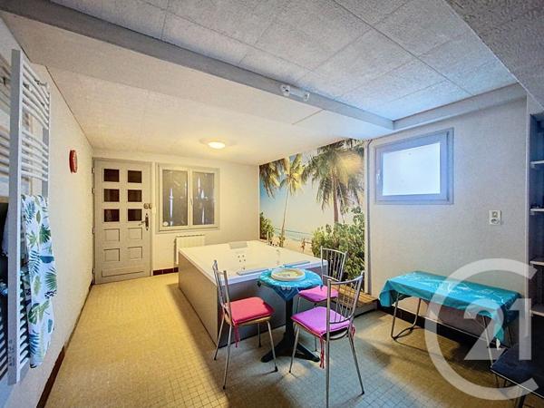 Maison à vendre  9 pièces - 250 m2 ST GERMAIN DE SALLES - 03