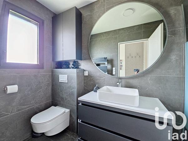 Maison 4 pièces de 117 m² à Artigues-près-Bordeaux (33370)