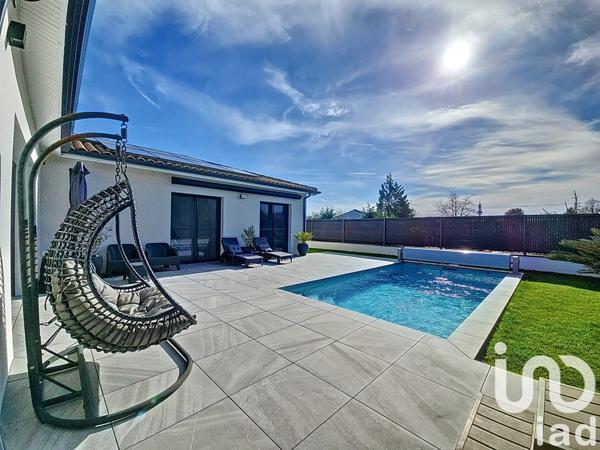 Maison 4 pièces de 117 m² à Artigues-près-Bordeaux (33370)