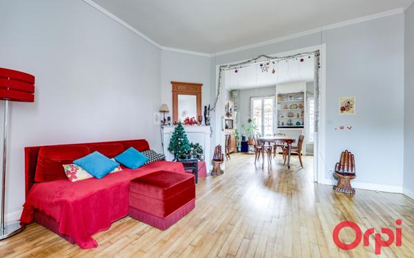 Maison à vendre    6 pièces • 141 m2 Romainville