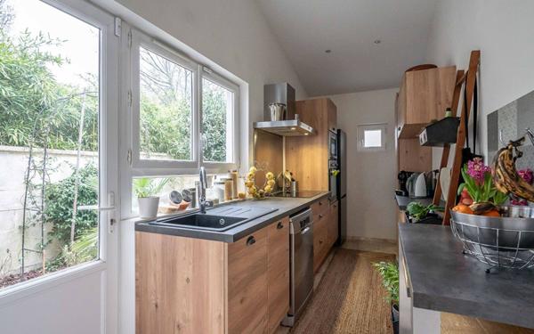 Maison à vendre    5 pièces • 109,21 m2 Joinville-le-Pont