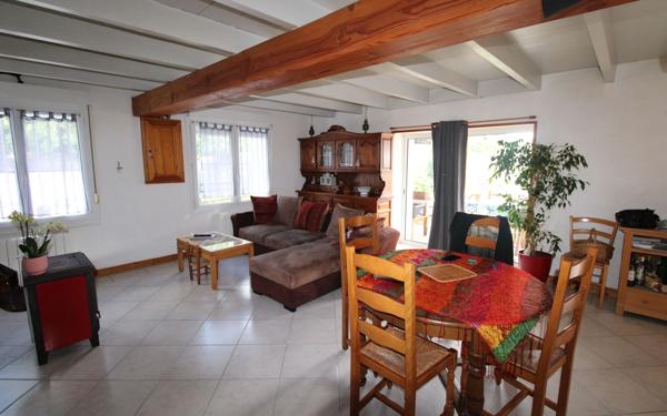 Maison à vendre    3 pièces •  Le Gua