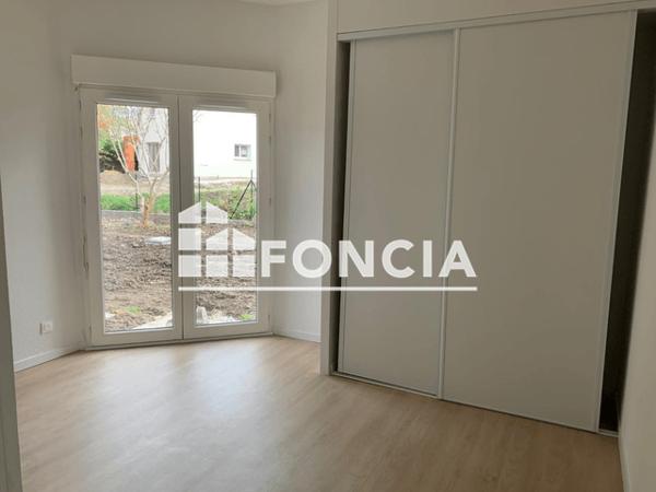 Location Studio meublé 18.14 m² - 53 AVENUE DE NOES Pessac 33600