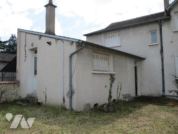 Immeuble composé de 3 logements indépendants