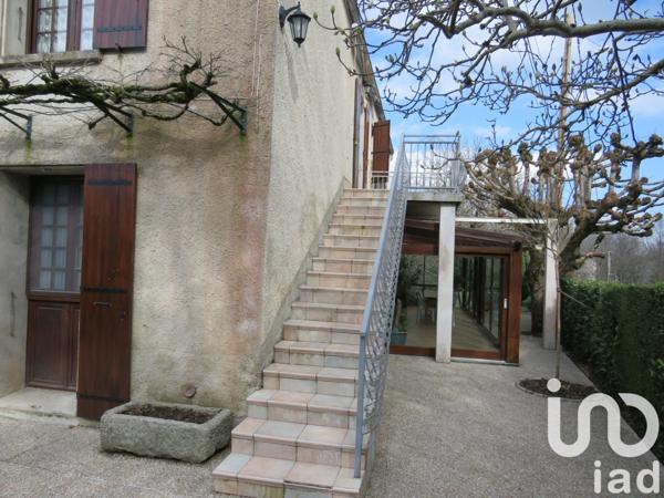 Maison 11 pièces de 260 m² à Lacrouzette (81210)