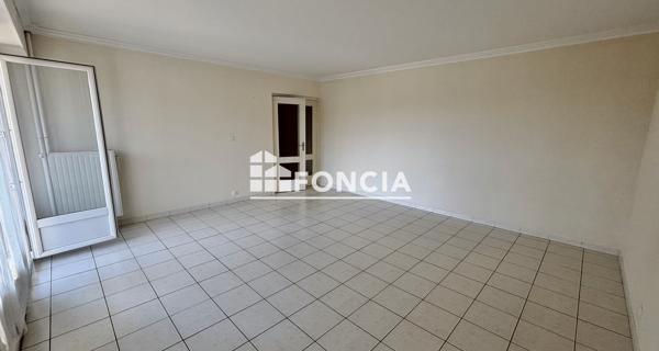 Location Appartement 3 pièces 79.52 m² - Caluire-et-cuire 69300