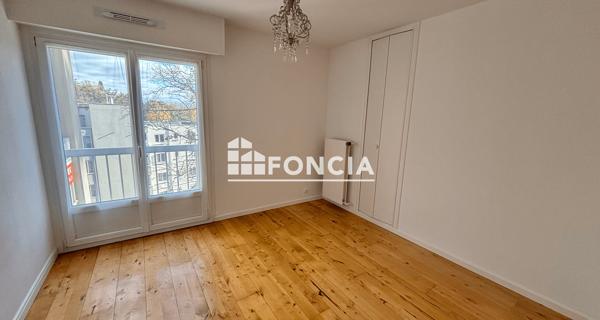 Location Appartement 3 pièces 79.52 m² - Caluire-et-cuire 69300