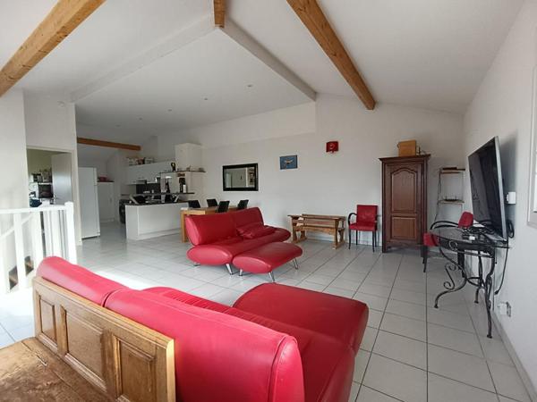 Appartement Istres 4 pièce(s) 96 m2 TERRASSE et Garage