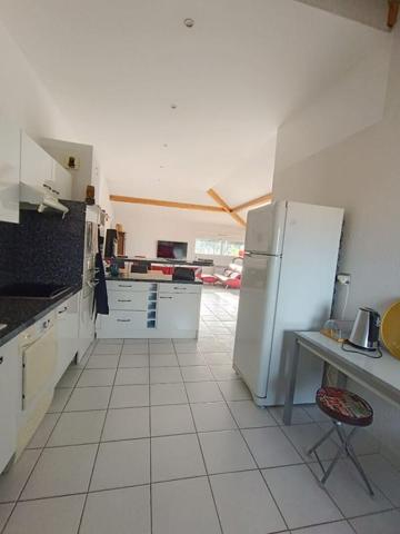 Appartement Istres 4 pièce(s) 96 m2 TERRASSE et Garage