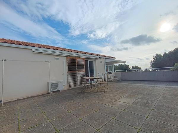 Appartement Istres 4 pièce(s) 96 m2 TERRASSE et Garage