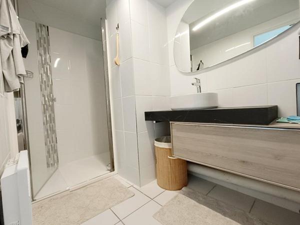 Appartement Istres 4 pièce(s) 96 m2 TERRASSE et Garage