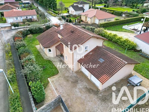 Maison à vendre 5 pièces 141 m² Bourg-en-Bresse