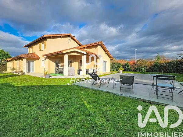 Maison à vendre 5 pièces 141 m² Bourg-en-Bresse