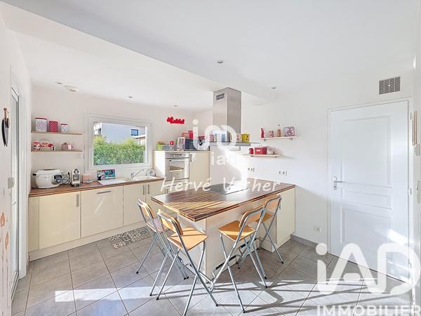 Maison à vendre 5 pièces 141 m² Bourg-en-Bresse